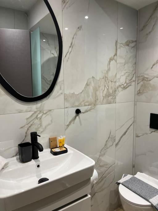 K&M Bantzh A' Apartman Dráma Kültér fotó